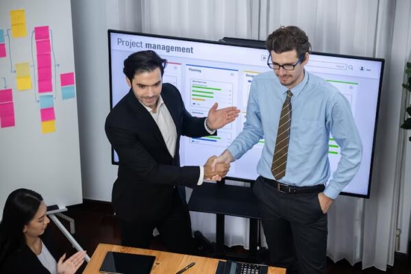 SOA OS23 Explained: Governance Made Easy soa os23